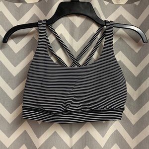Like new! Lululemon bra